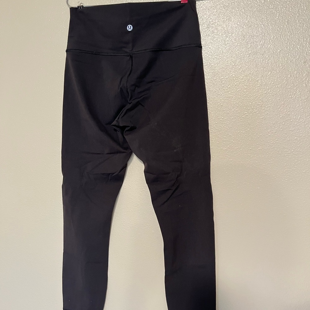 Lululemon size 8 wonder train leggings, black, great condition